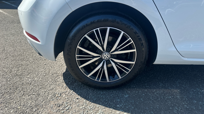 Volkswagen Golf 1.4 TSI SE [Nav] 5dr DSG Petrol Hatchback